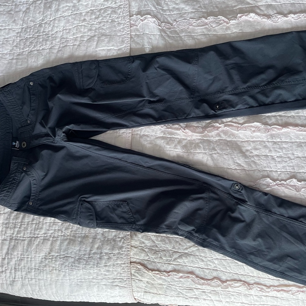Kuhl Freeflex Roll up Pant. Size 2. - Picture 3 of 5